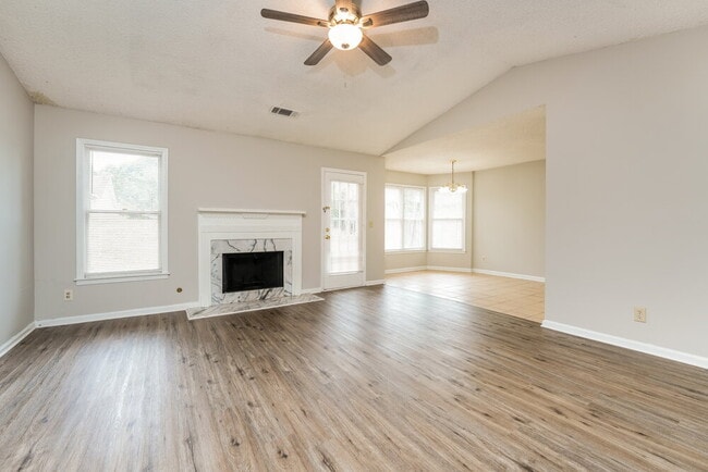 Photo - 2399 Morning Dew Pl