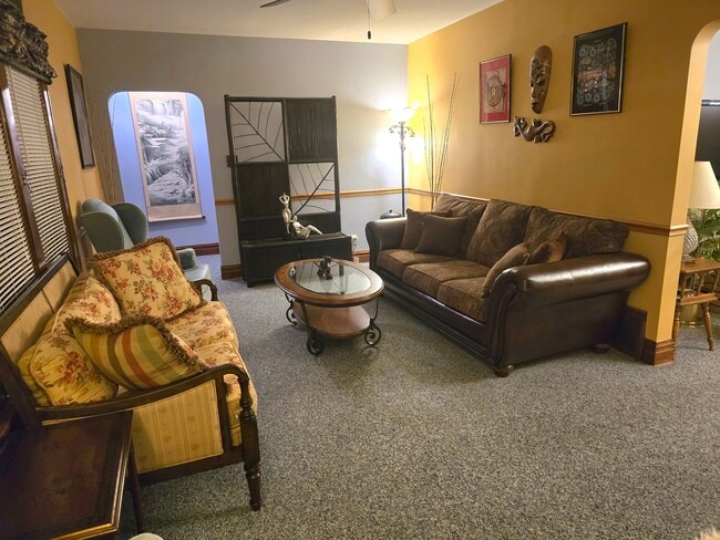 Photo - 437 S Craig Pl