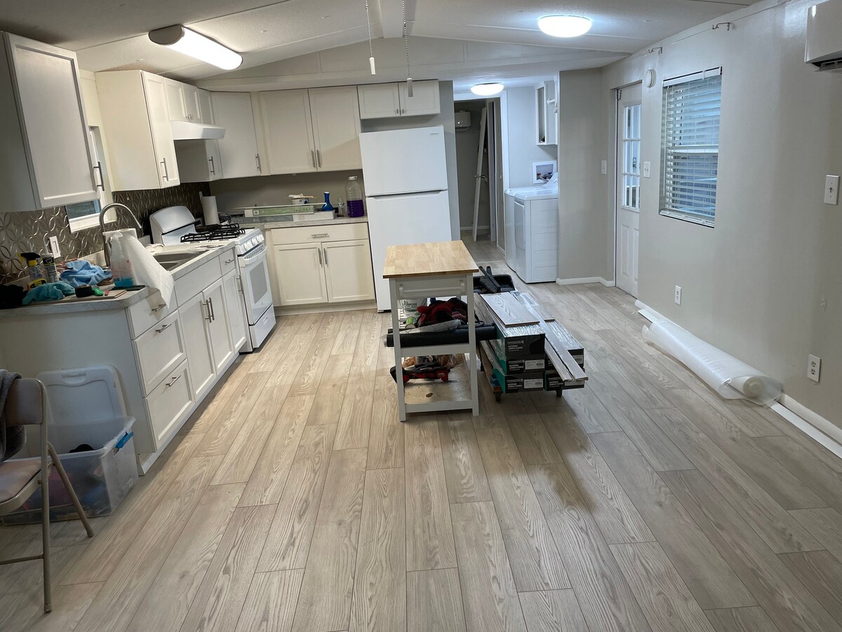 Photo - 28 N Shady Ln