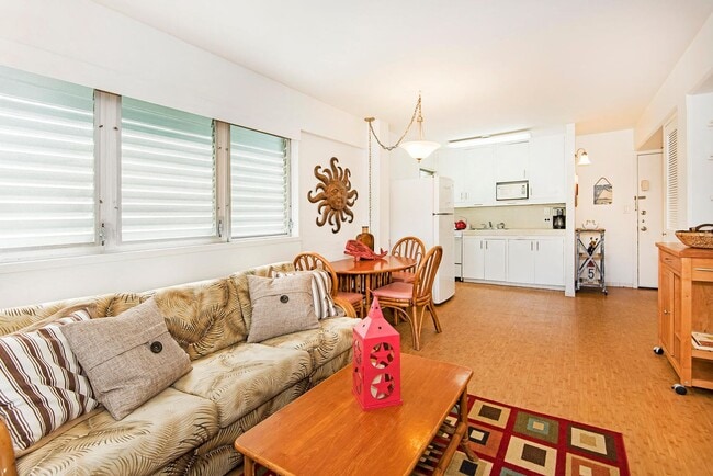 Photo - Diamond Head Ambassador #201