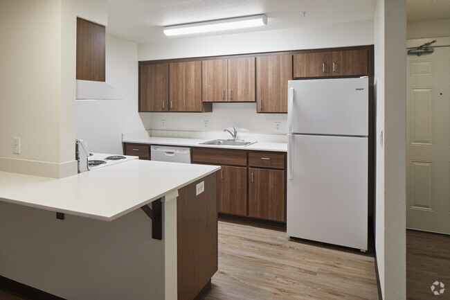 Building Photo - 643 Manbrin Dr NE Unit 09 Rental