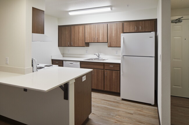 Building Photo - 643 Manbrin Dr NE Unit 0 Rental