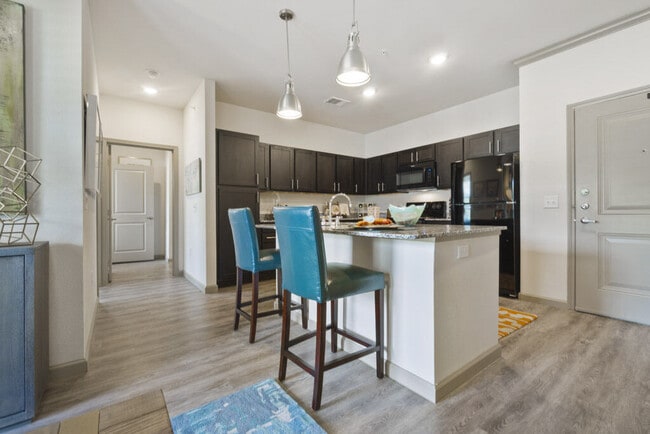 Photo - Spyglass Of Ennis