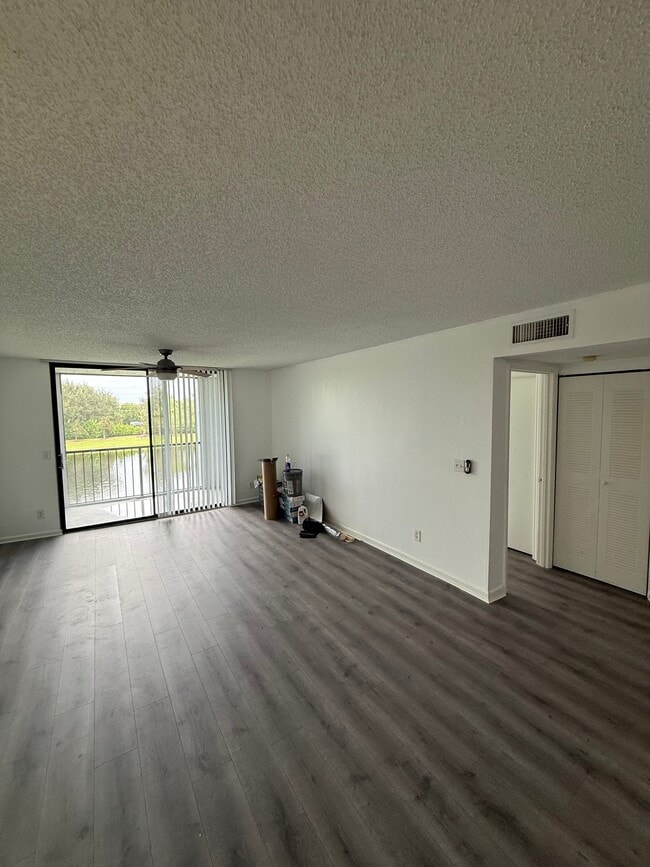 Photo - 13565 Eagle Ridge Dr Unit 1124