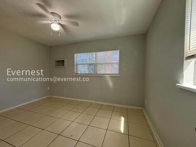 Photo - 116 Hope Cir