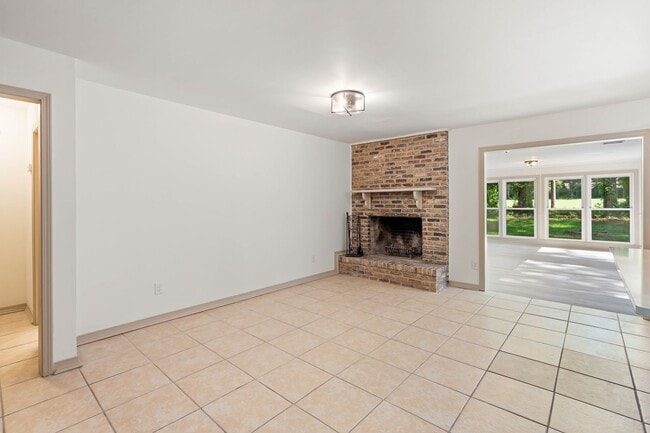 Photo - Lake Forest Golf Community
