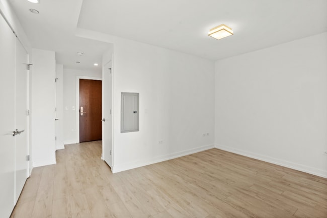 Photo - 202 W Hill St