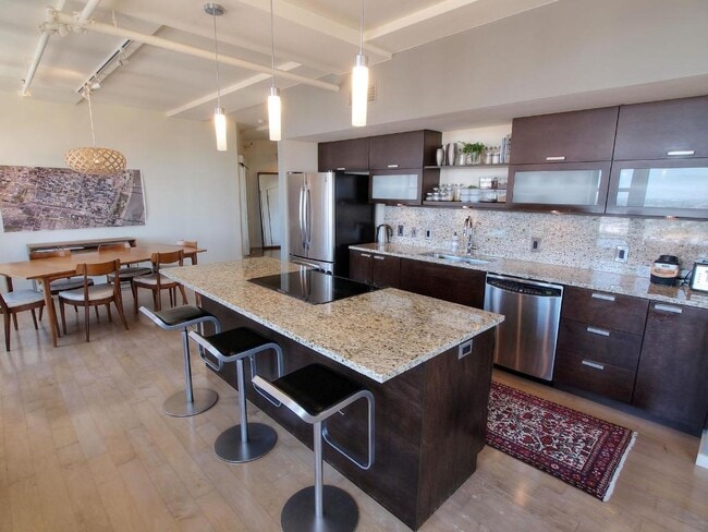 Photo - 915 Olive St Unit 1503