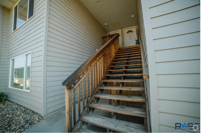 Building Photo - 7107 56th St Unit 22 Rental