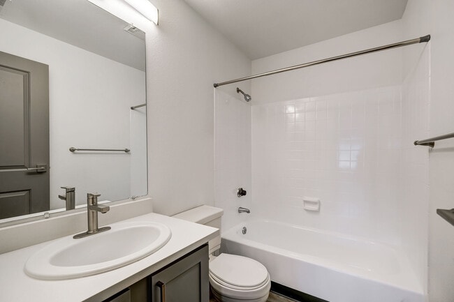 Shift Apartments apartments — community photo