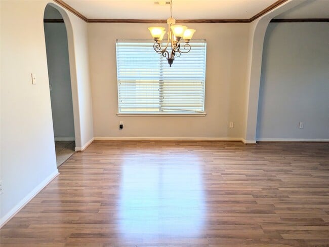 Photo - 2716 Park Falls Dr