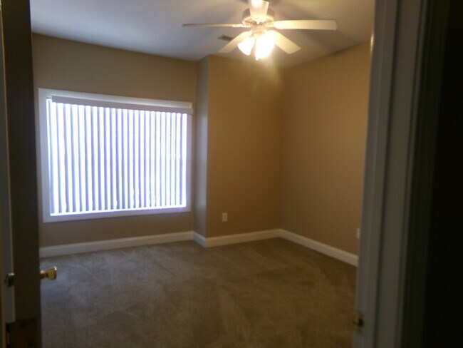 Photo - 2065 Silvercrest Dr