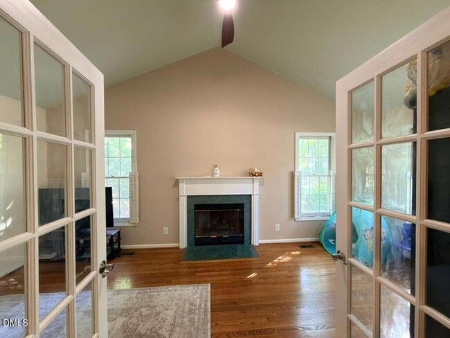 Photo - 109 E Seve Ct