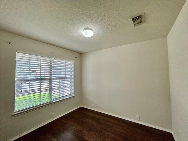 Photo - 10623 Sugar Trace Dr