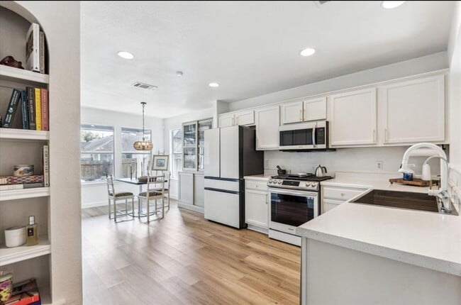 Photo - 3405 Barksdale Dr