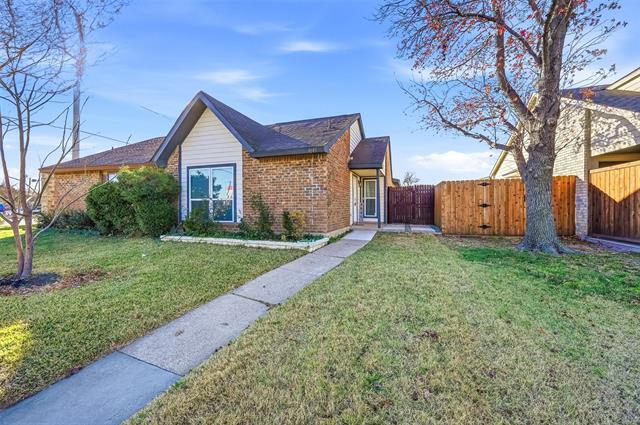 Photo - 4645 Carr St