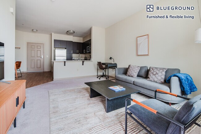 Photo - 5200 Iron Horse Pkwy Unidad FL5-ID1781