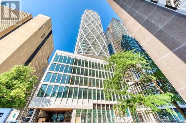 Photo - 230 Simcoe St Unit 1327