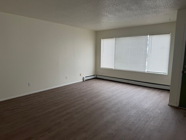 Photo - 325 NW 4th St Unidad 323 NW 4th St