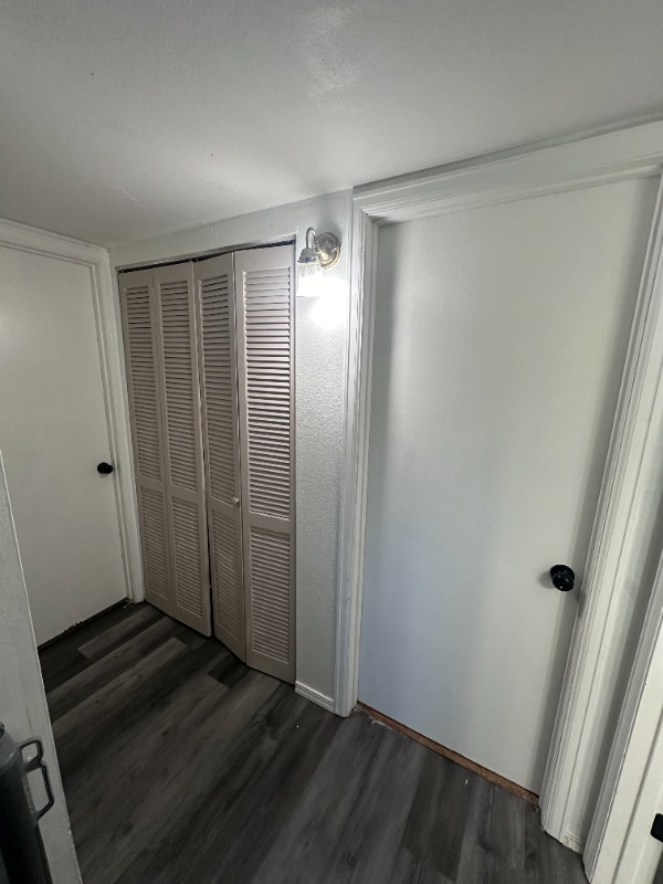 Photo - 211 S Brentwood St Apartment