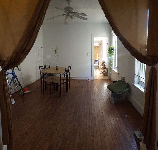 Photo - 1613 Fontain St