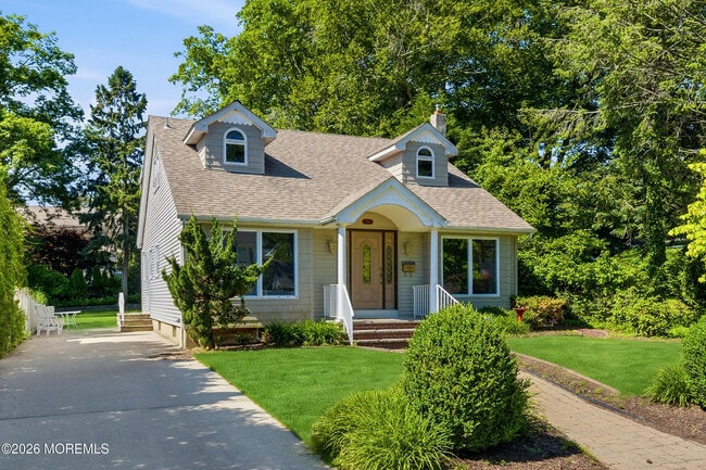 506 Woodland Rd