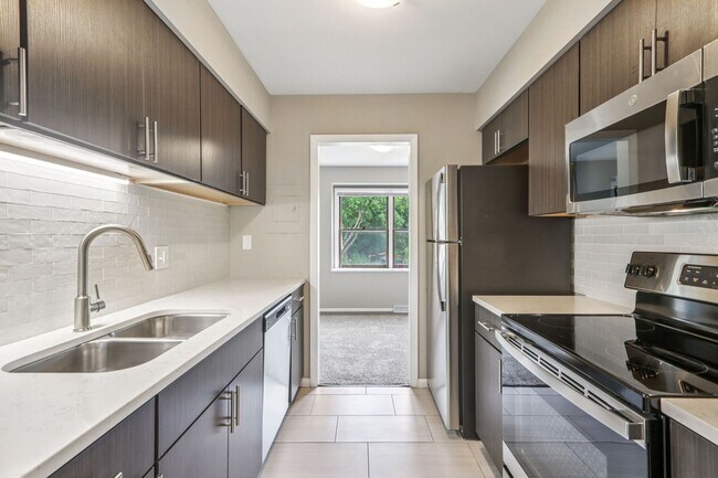 Woodland Reserve Apartments