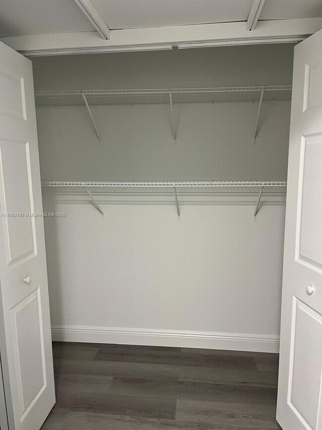 Photo - 6505 NW 72nd Ave