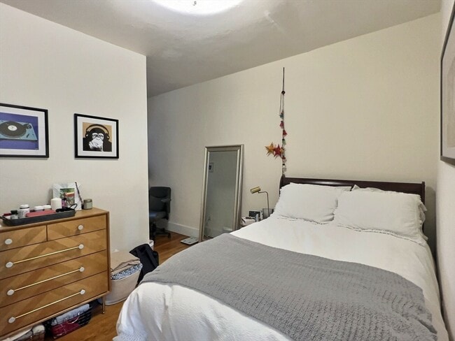 Photo - 1390 Beacon St Unit 1