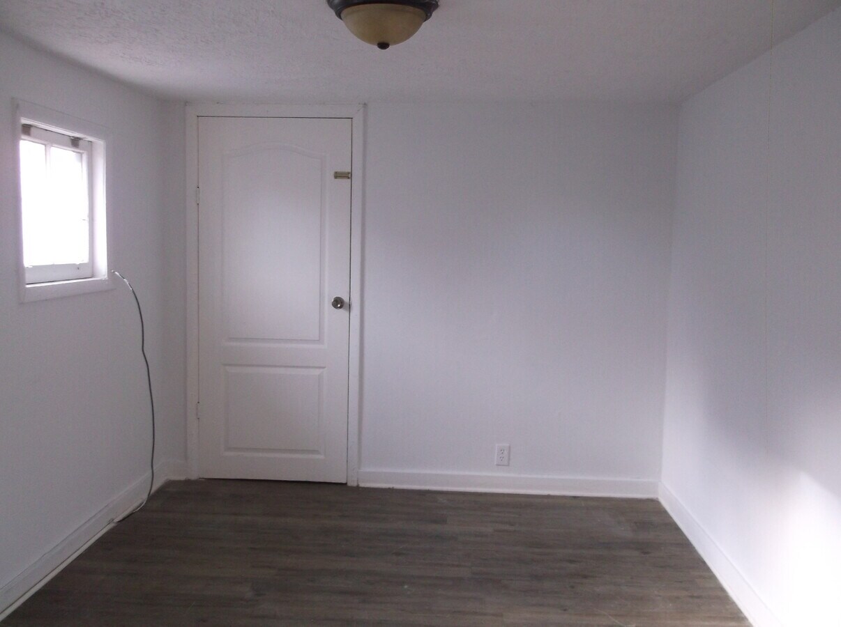 Photo - 610 W Liberty St Unidad 1