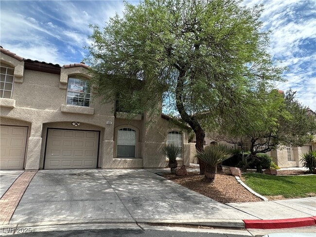 Building Photo - 2604 Ponderosa Pine Ave