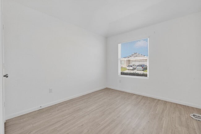 Photo - Charming 3-Bedroom Home in the Desirable Silos Community