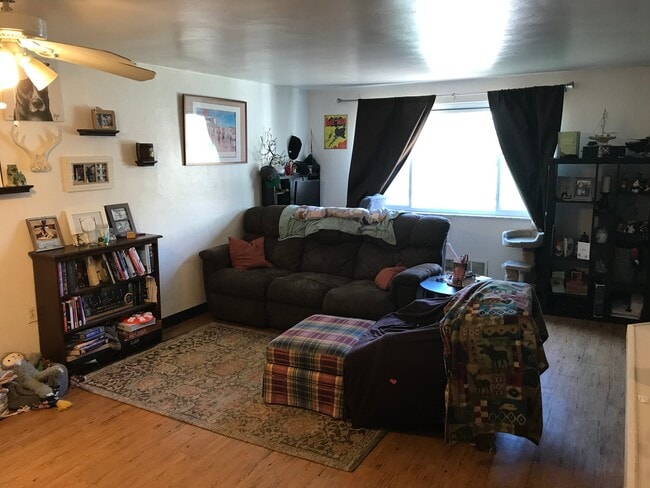 Photo - 2643 Mackinaw Ave Unit 1