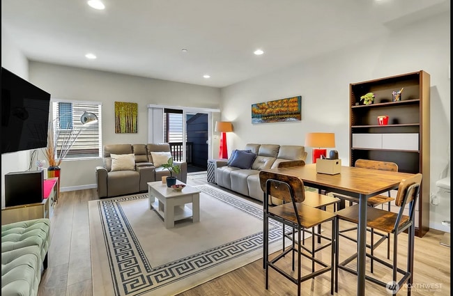 Photo - 4206 204th St SW