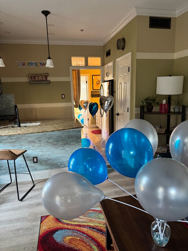 Building Photo - 3404 American Dr