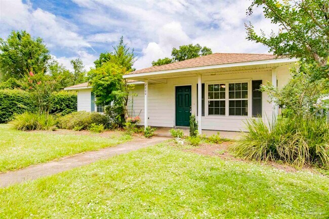 Photo - 2600 Pandora Pl