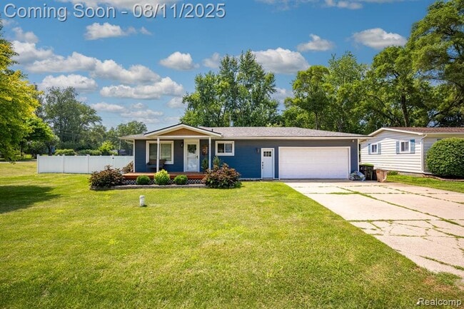 Building Photo - 5021 Lakeborn Dr Rental