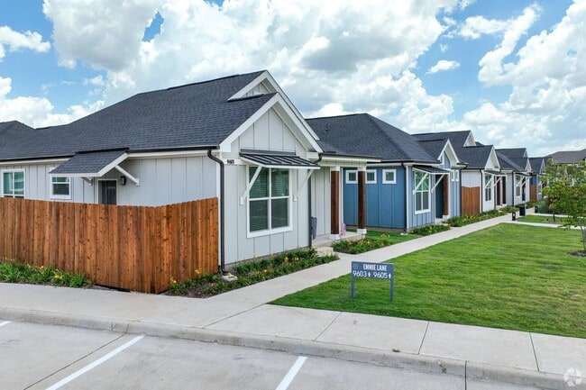 Building Photo - 9600 Vista Grande Blvd