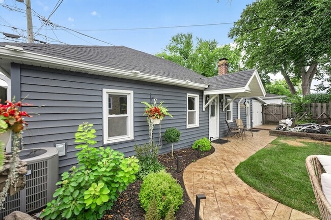1337 Henry Ave