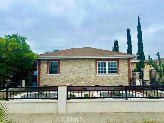 Photo - 236 S Tustin St