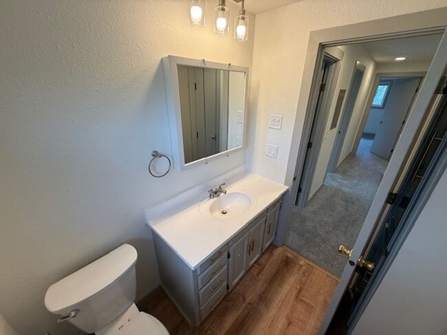 Photo - 3bed/1.5bath $500 signing bonus if lease signed by April 31st, 2026