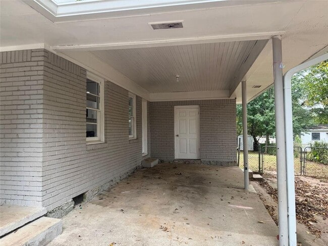 Photo - 109 Scarlett Dr