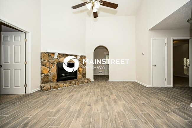 Photo - 3 Bedroom Pet-Friendly Home in Stockbridge, GA with Main Street Renewal