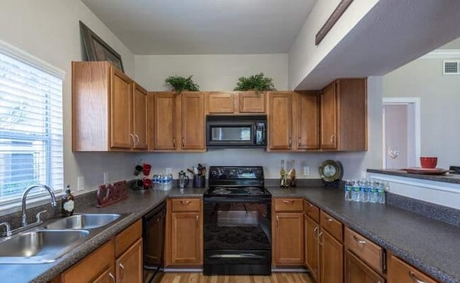 Building Photo - 2 bedroom in Katy TX 77450 Unit 2292 Rental
