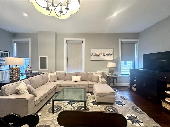 Photo - 10 Young St Unit 2