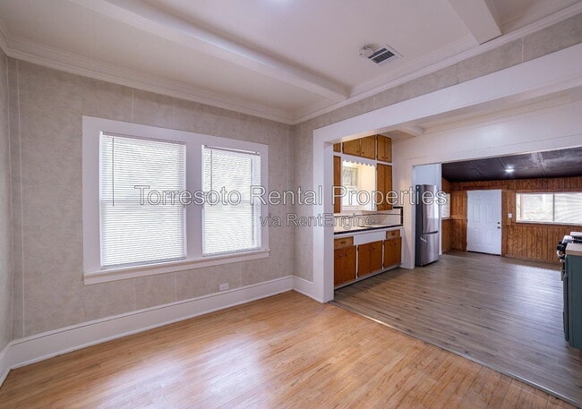 Photo - 1927 Lee Hall St Unit A