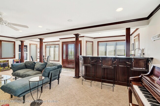 Photo - 211 Ocean Ave N