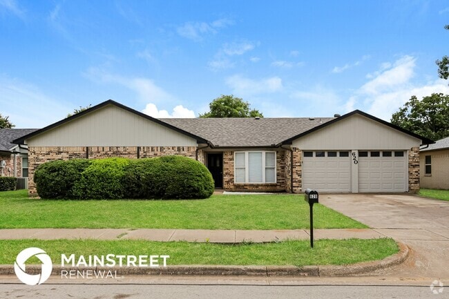 Building Photo - 620 Huntwich Dr Rental