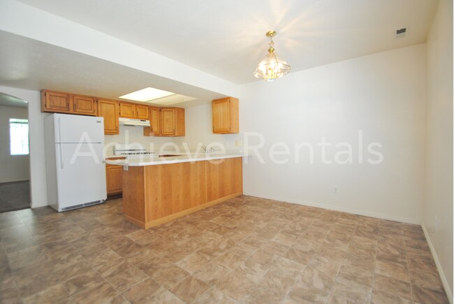 Photo - Yorkshire Village Townhome | Clubhouse & Basketball Court