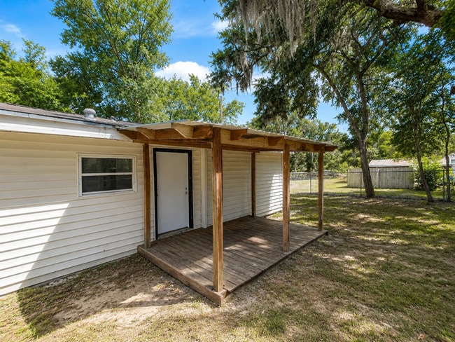 Photo - GORGEOUS 3BR/1BA Totally Remodeled Dade City Home!